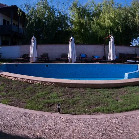 Vila Summer Land Eforie Sud بيت ضيافة *